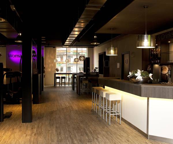 Moderne Bar, Innenausbau